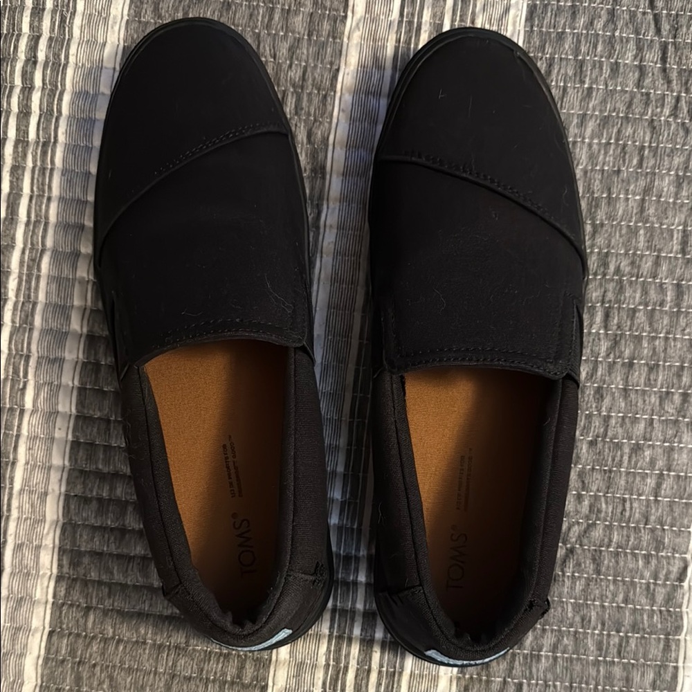 Toms Women’s Black Casual Slip-Ons